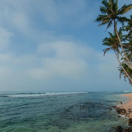 Savenrose Beach Villa Matara Exterior photo