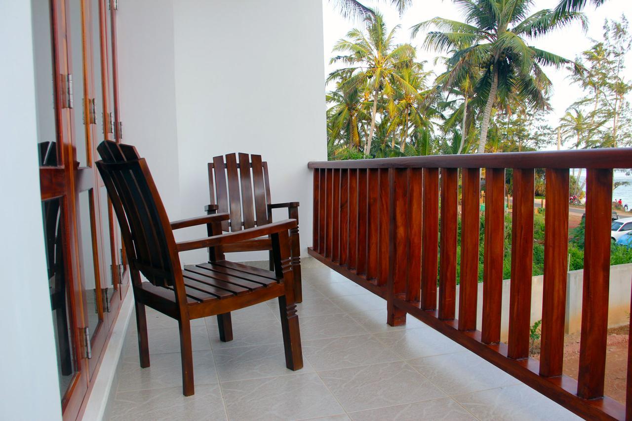 Savenrose Beach Villa Matara Exterior photo
